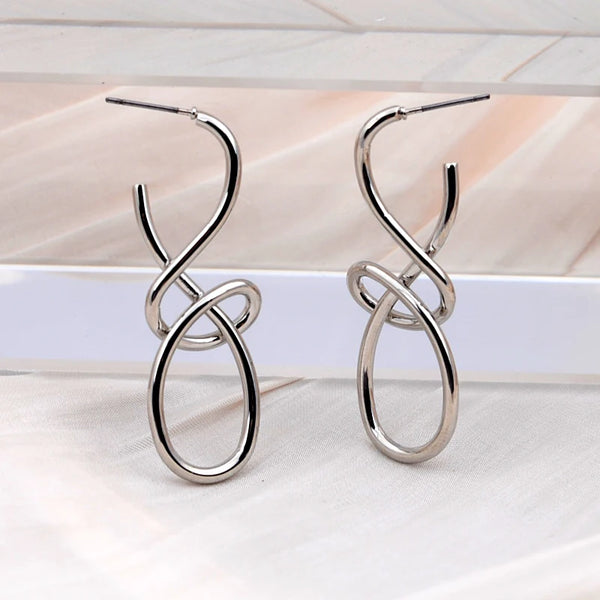 Vintage Metal Knitted Dangle Earrings for Women Personalized Fashion Distorted Irregular Geometry Drop Earrings Punk Jewelry