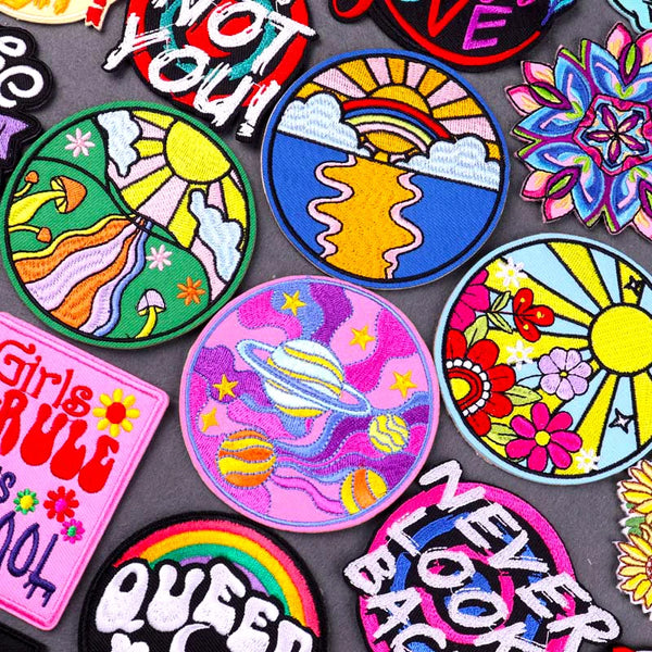 Groovy Retro Round Landscapes Patch Hippie Planet Iron On Patches For Clothes Embroidery Fusible Patch DIY Badge Applique